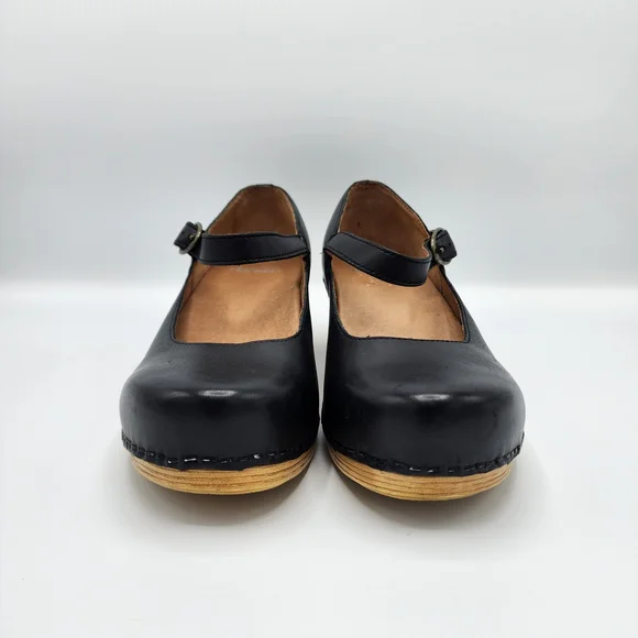 Dansko Black Mary Jane Heels - Picture 4 of 9